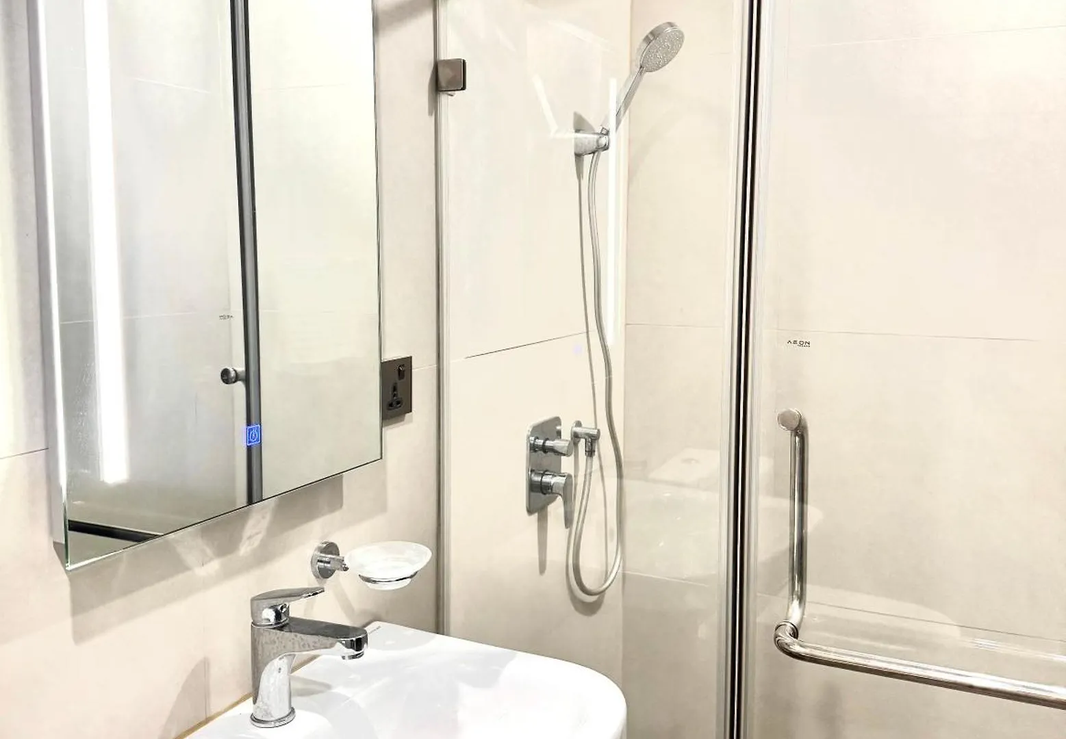 Cozy, Spacious, Modern 1Br Unit Aeon Towers Beside Abreeza Mall Apartament